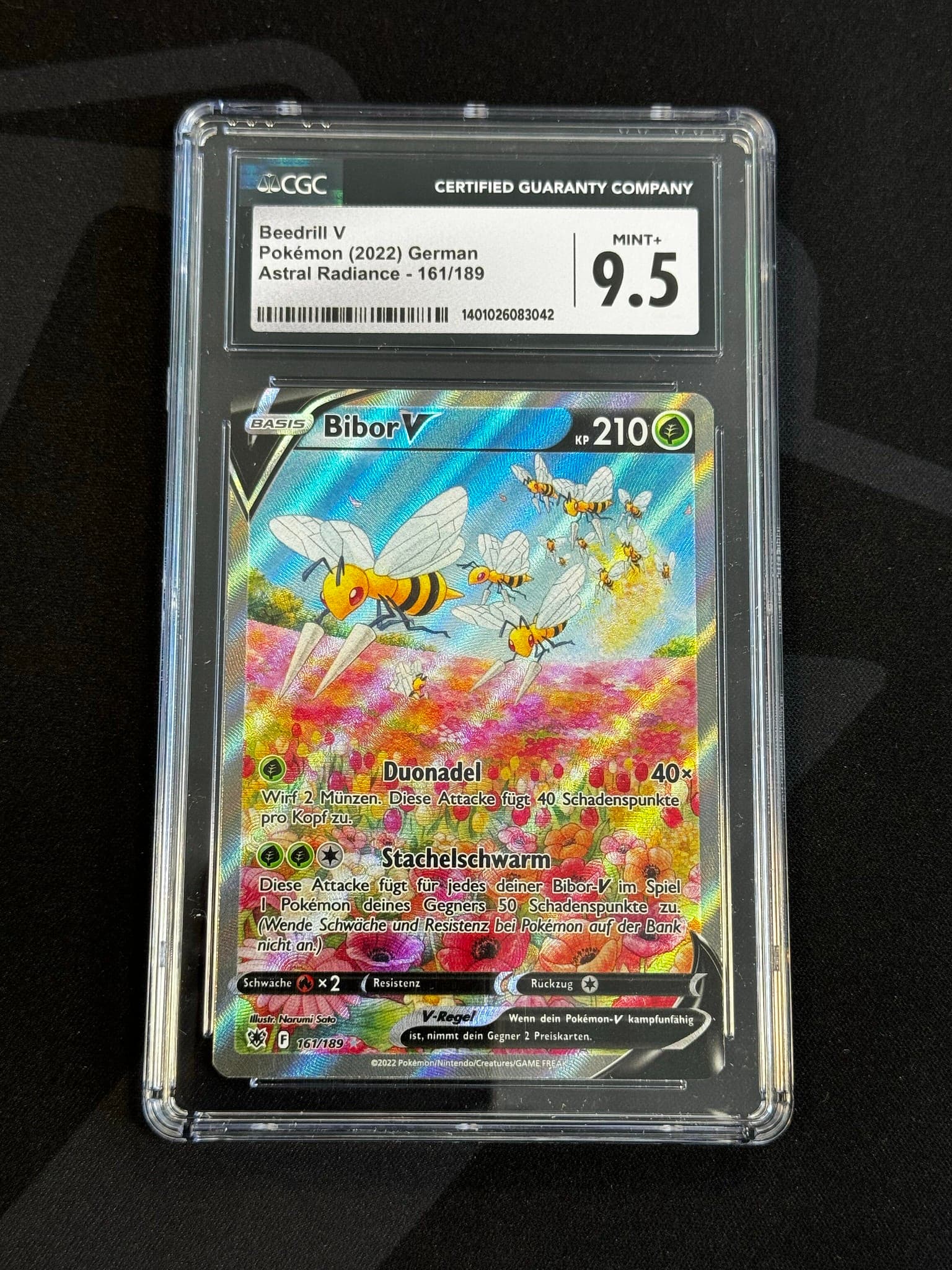 Beedrill V - ASR 161 - German - CGC 9.5